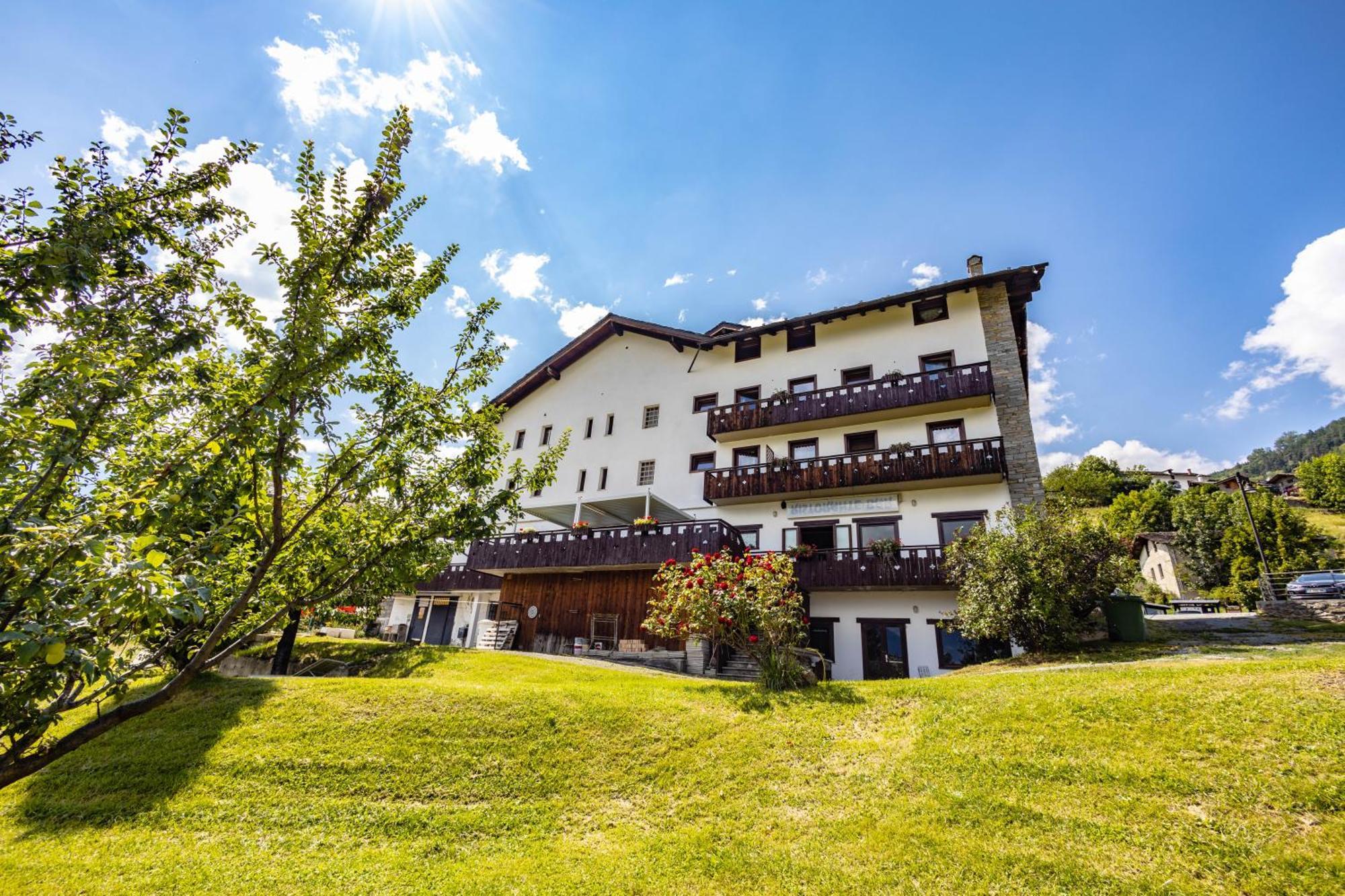 Hotel&Restaurant Saint Nicolas Gran Paradiso Exterior foto